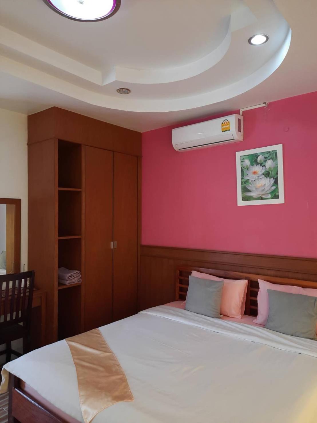 Apartmán The Luxury Amphoe Sawang Daen Din Exteriér fotografie